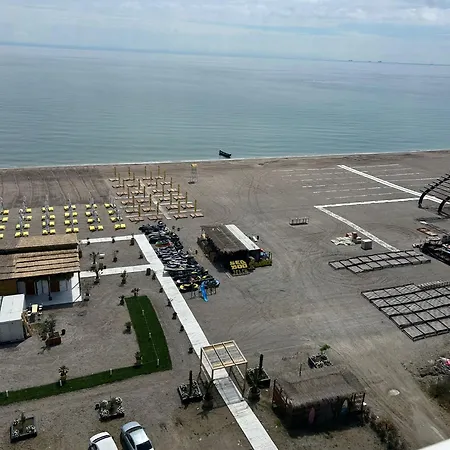 Sea On Lägenhetshotell 4*