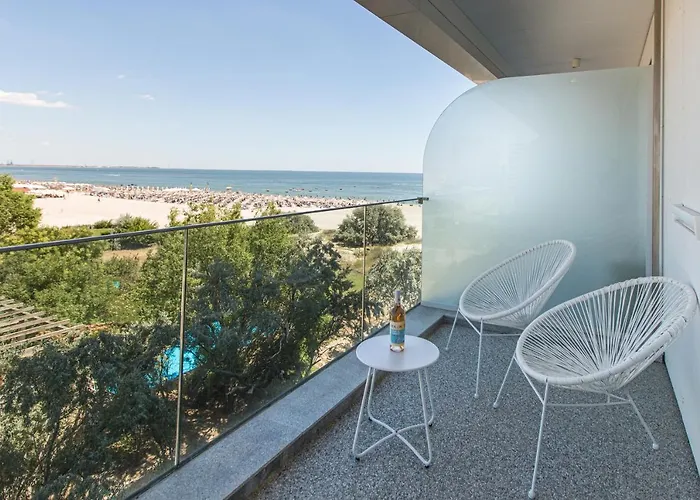 Sea On アパートホテル 4*