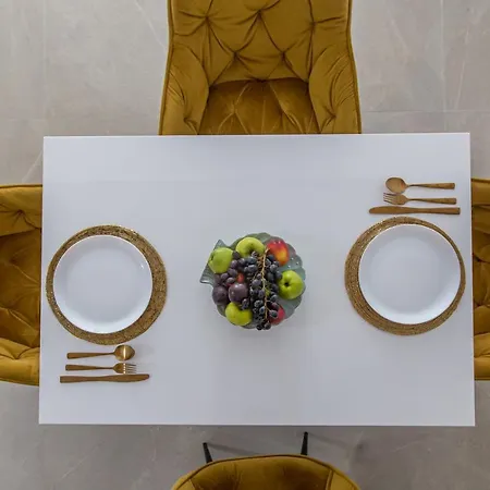 Sea On מלון דירות מאמאיה