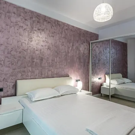 Sea On Aparthotel