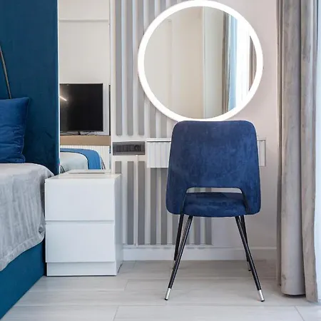 Sea On מלון דירות 4*