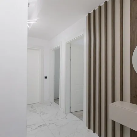 מלון דירות Sea On