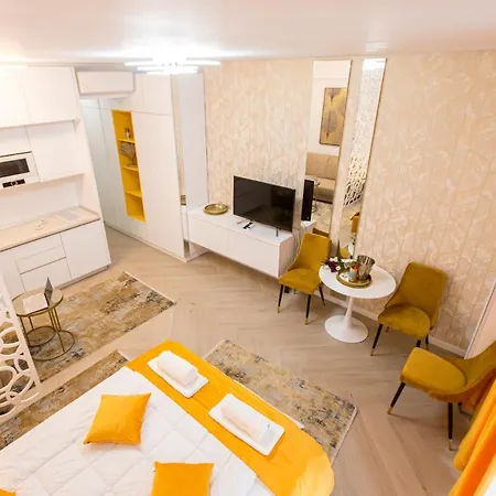 Apart-hotel Sea On 4*